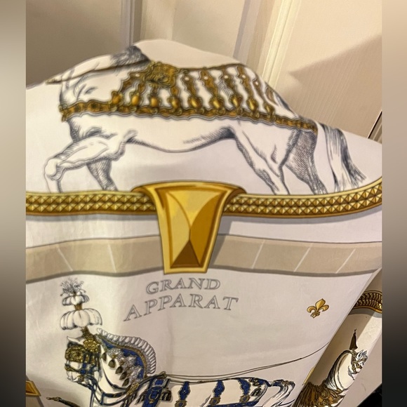 Hermes ‘Grand Apparat’ Scarf. 100% Silk.Equestrian motif. Artist Jacques Eudel. - Picture 14 of 16